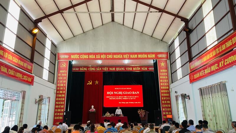 Hội nghị giao ban giữa Thường trực Đảng ủy với Ủy ban Mặt trận Tổ quốc Việt Nam và các đoàn thể xã San Thàng Quý I năm 2024